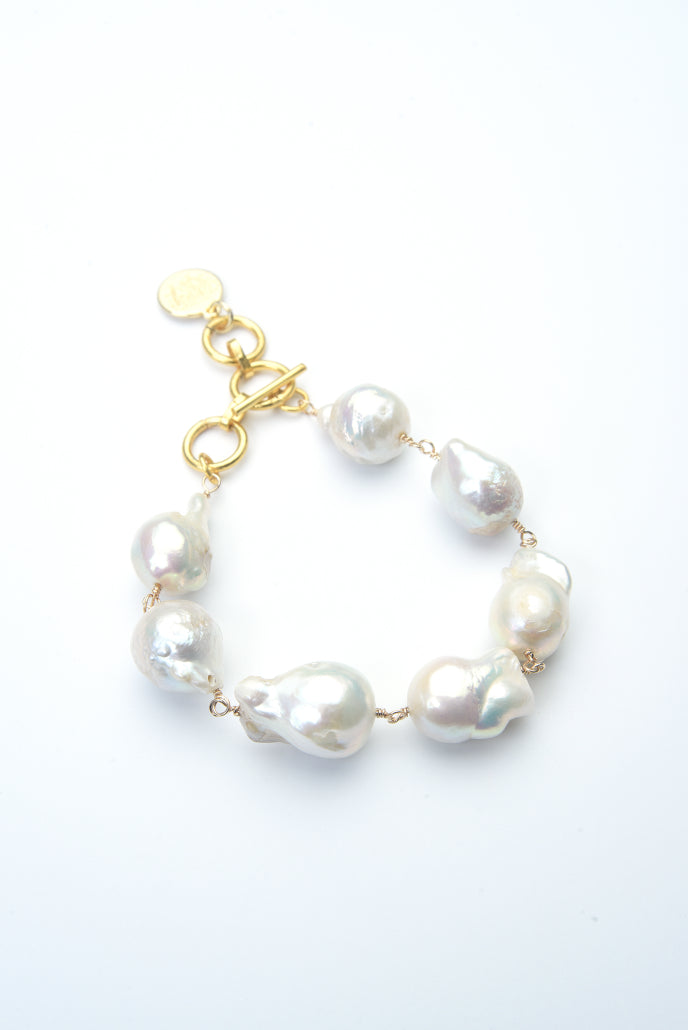 Wendy Perry Baroque Peal Bracelet