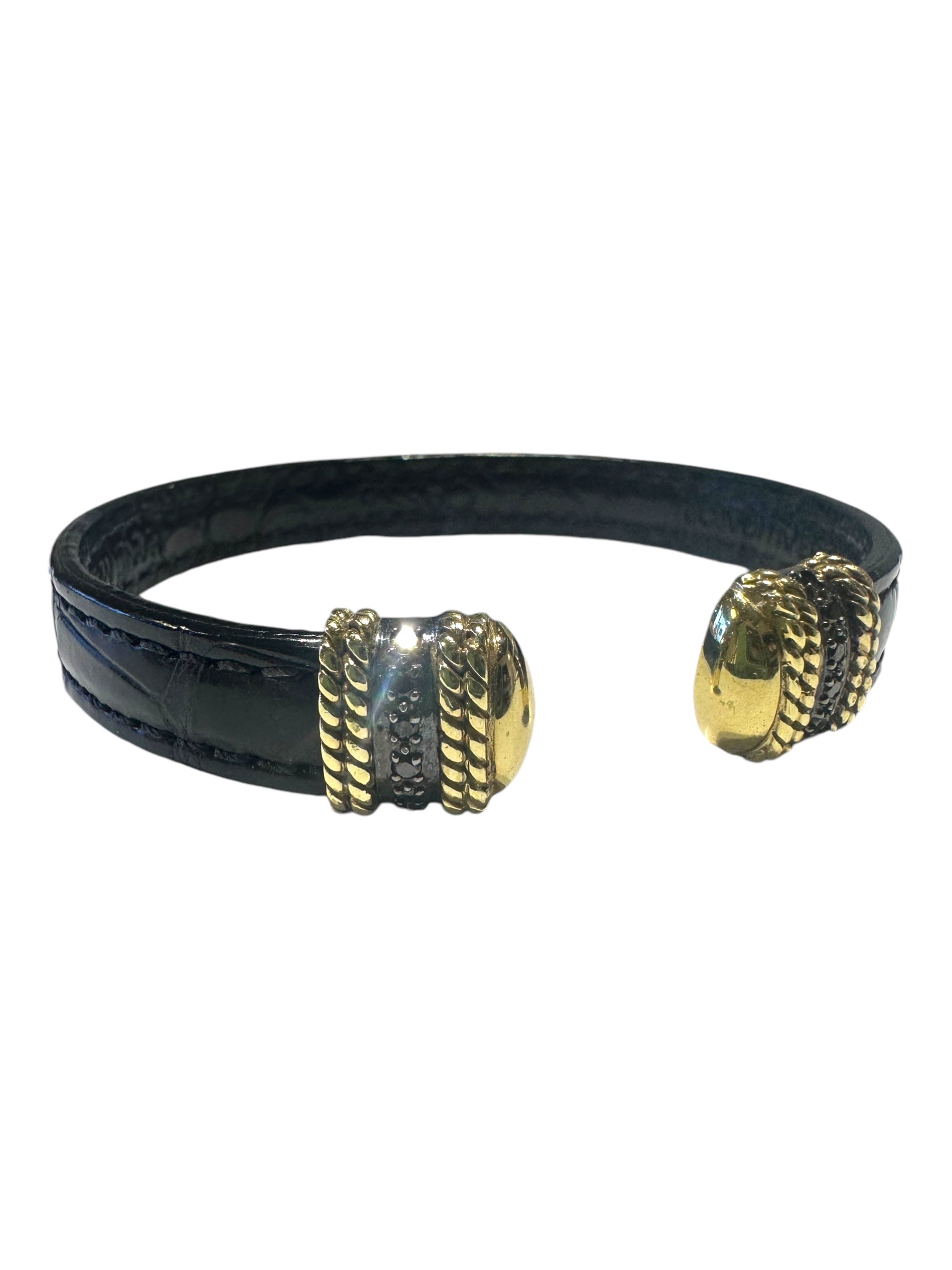 Cassis Yellow Gold Alligator Cuff Bracelet