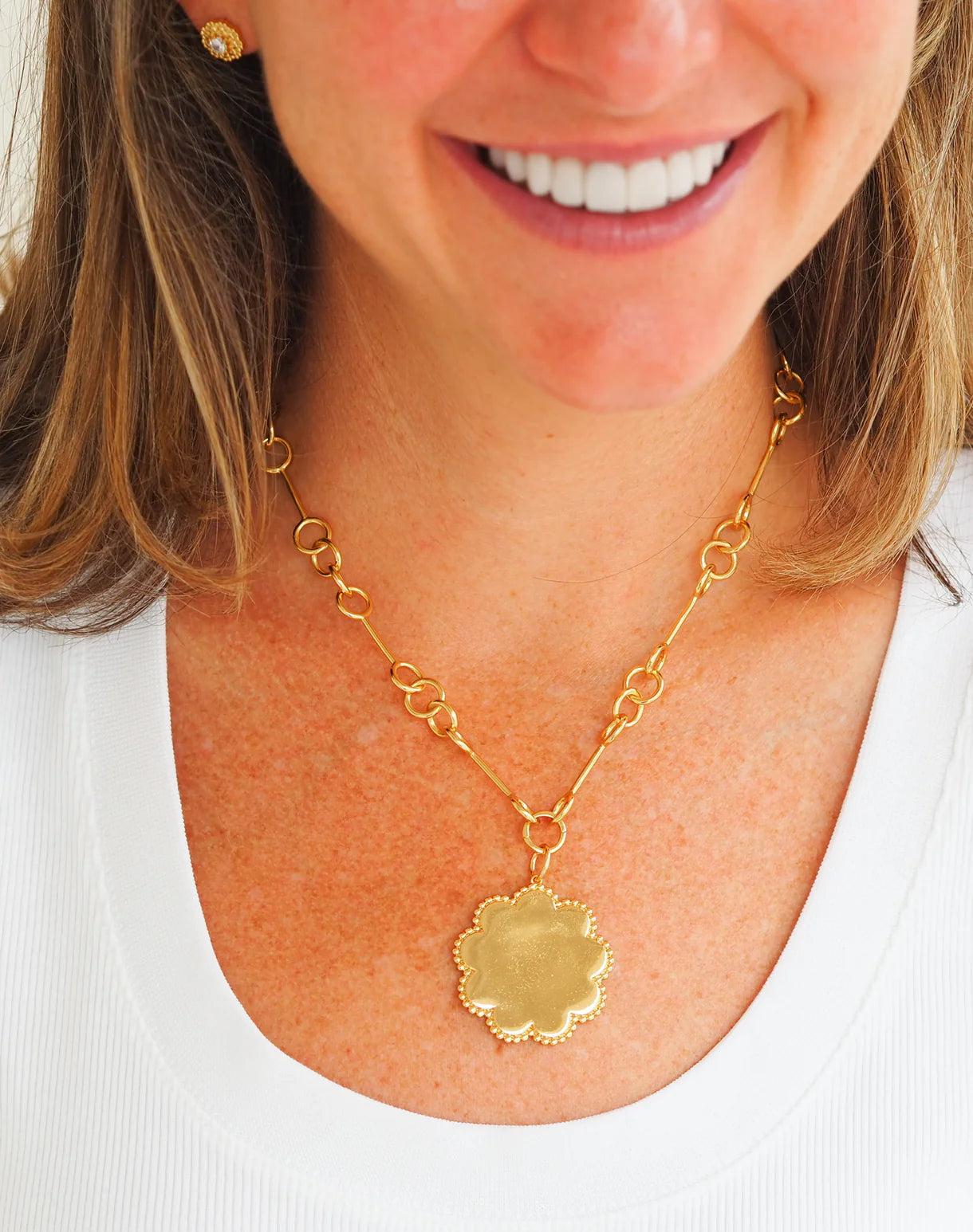 Goldbug Wishbone Chain - 16 Inches