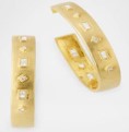 Tanya Farah Modern Etruscan White DIamond Bezel Hoops (Approx.
0.60 CTW)