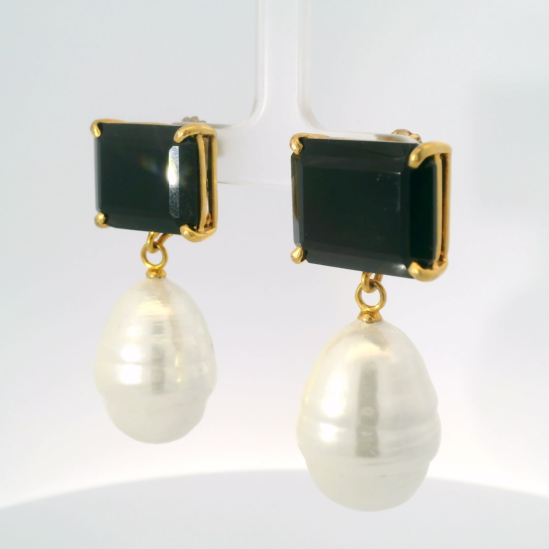 Julie Ryan - Black Onyx with MOP Drop