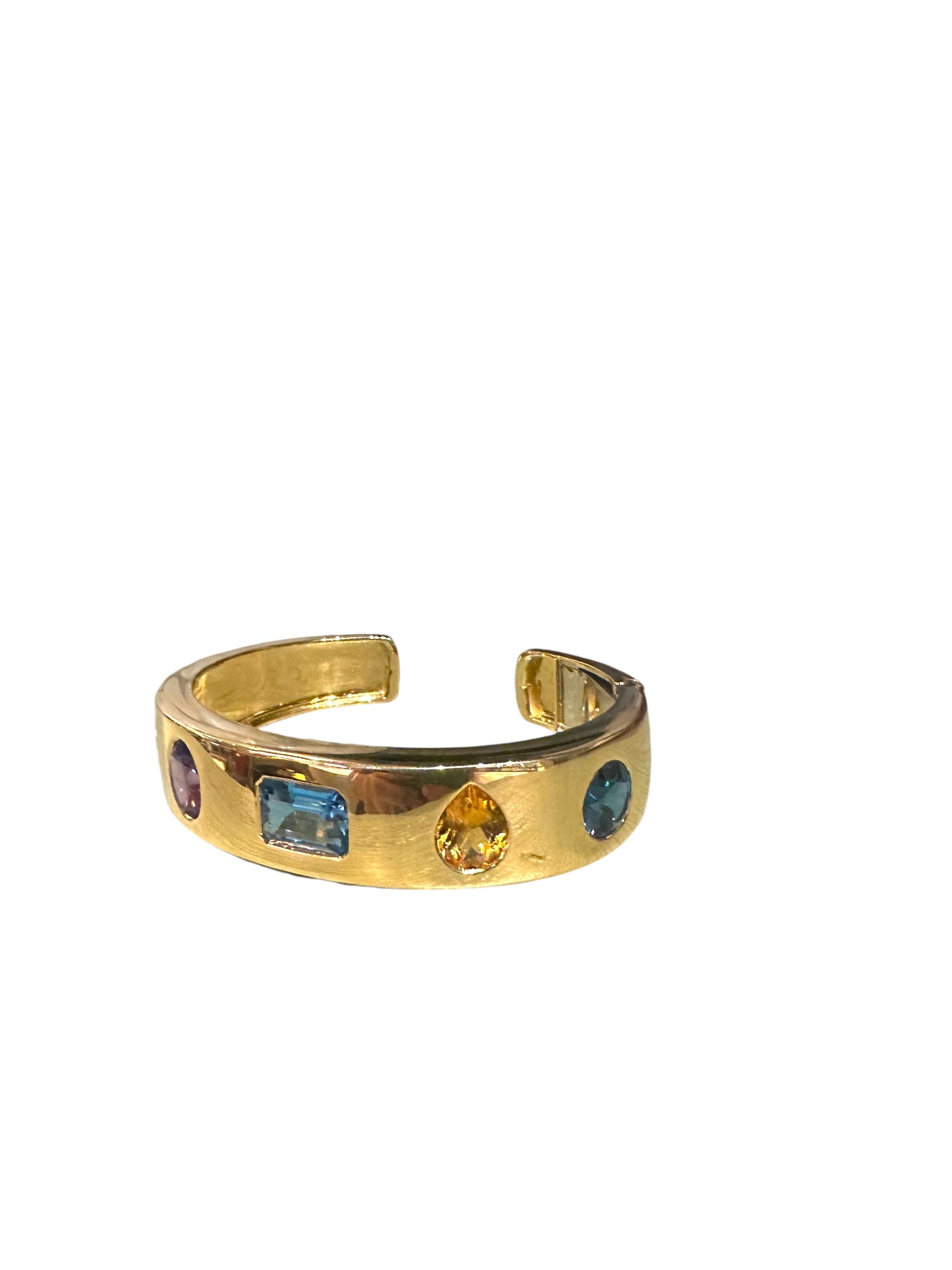 18kt Geometric Gem Cuff