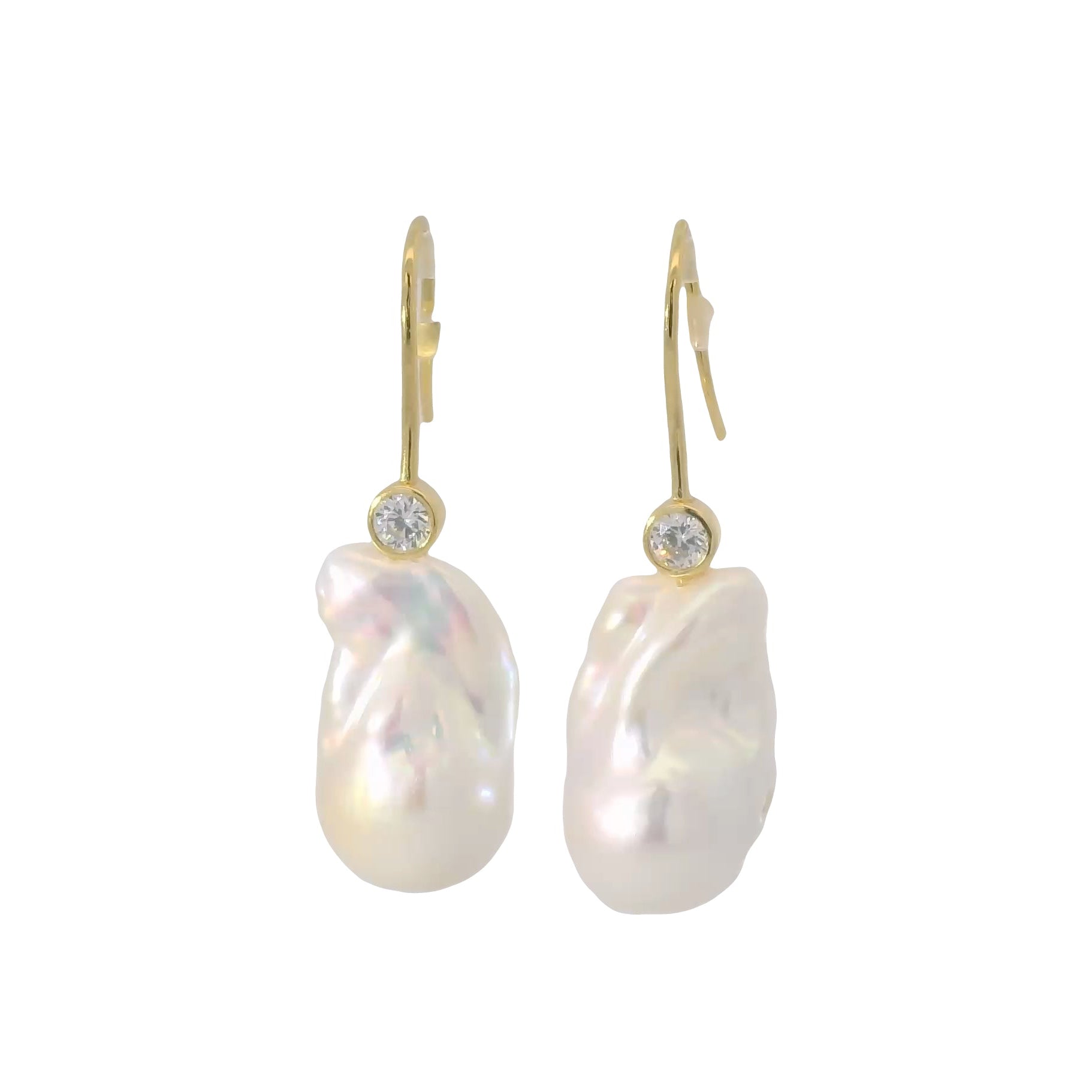 NATNAT Lumiere White Baroque Pearl Earrings