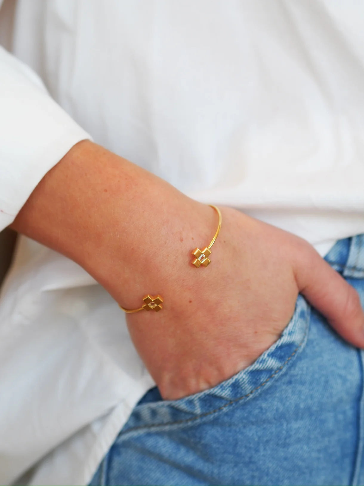 Goldbug White Topaz Cross Bangle