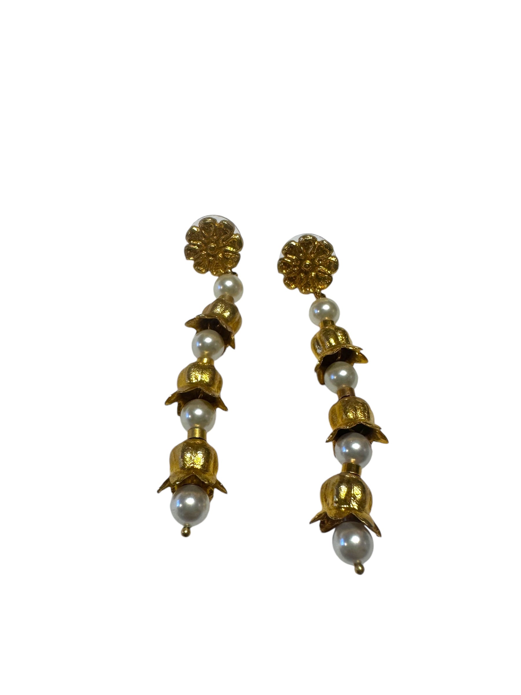 Sunflower Pearls Drop Earring